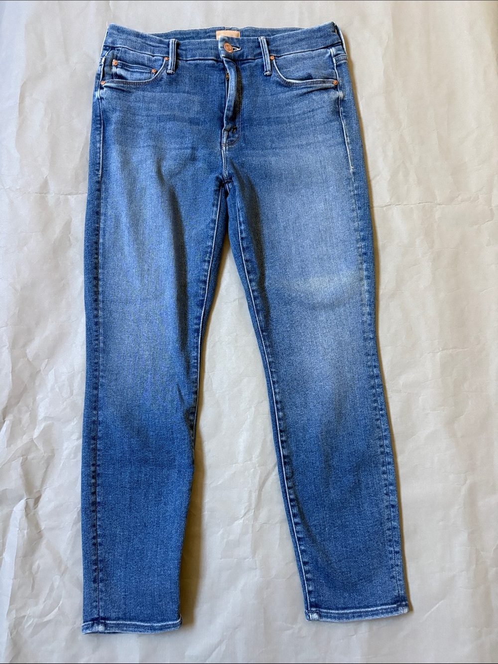 MOTHER Denim. Looker Crop. Hey Sun. Size 29.
